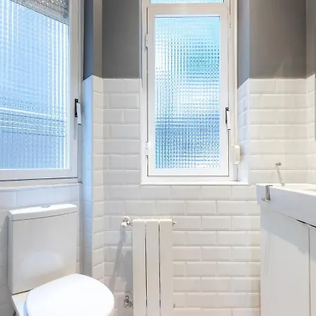 Indautxu Metro Next Stop 빌바오